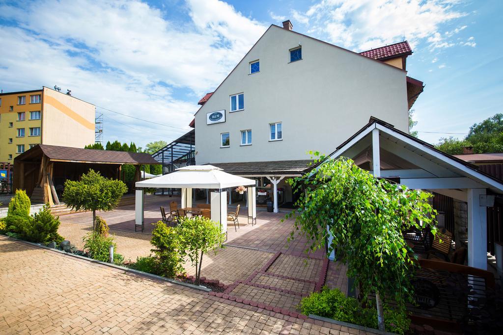 B&M Guesthouse Oswiecim Ngoại thất bức ảnh