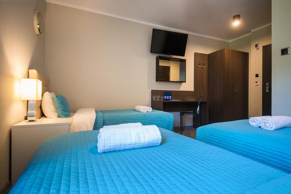B&M Guesthouse Oswiecim Ngoại thất bức ảnh